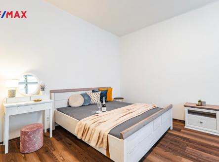 p1431570-vylepsene-nr.jpg | Prodej bytu, 2+kk, 48 m²