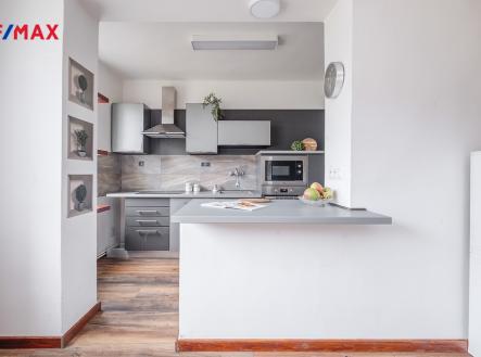 250236-byt-lodenice-22.jpg | Prodej bytu, 4+1, 88 m²