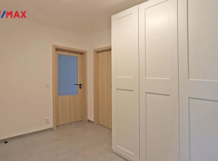 018.jpg | Pronájem bytu, 2+1, 62 m²