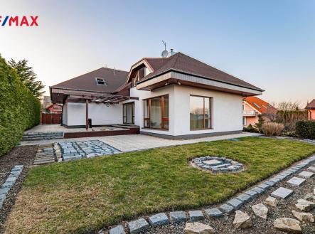 p1456864-vylepsene-nr.jpg | Prodej - dům/vila, 295 m²