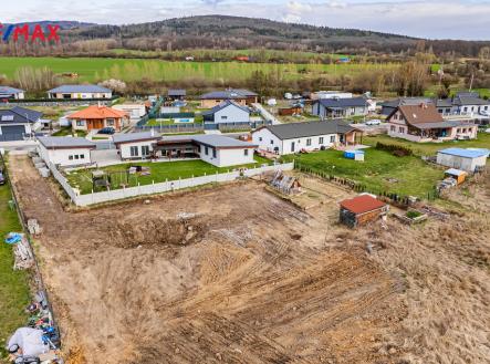 dji-20250408090536-0498-d.jpg | Prodej - pozemek pro bydlení, 1 300 m²