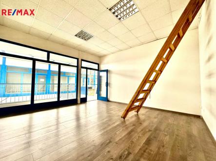img-8044.jpg | Pronájem - obchodní prostor, 57 m²