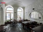 Pronájem - restaurace, 200 m²