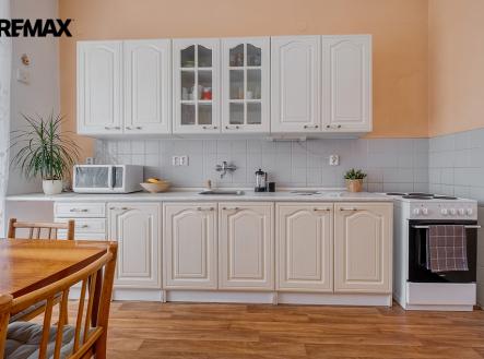 Prodej - dům/vila, 200 m² obrázek