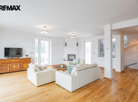 p1520828-1.jpg | Prodej - dům/vila, 228 m²