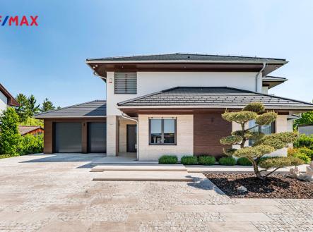 Prodej - dům/vila, 340 m² obrázek