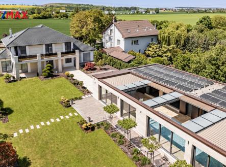Prodej - dům/vila, 340 m² obrázek