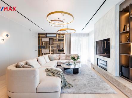 p1475812.jpg | Prodej - dům/vila, 340 m²