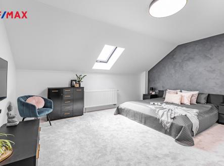 p1497446.jpg | Prodej - dům/vila, 246 m²