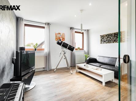 pracovna v patře | Prodej - dům/vila, 246 m²