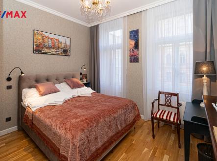 Pronájem bytu, 1+kk, 25 m² obrázek