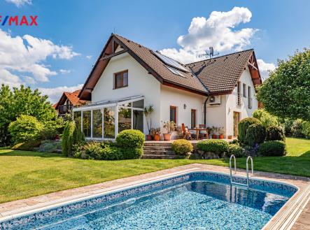 Prodej - dům/vila, 286 m²