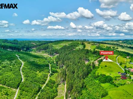 250611-pozemek-mikuluvka-23.jpg | Prodej - pozemek, trvalý travní porost, 985 m²