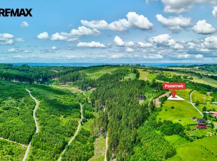 250611-pozemek-mikuluvka-23.jpg | Prodej - pozemek, trvalý travní porost, 985 m²