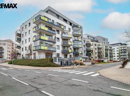 p1401590-vylepsene-nr.jpg | Pronájem - skladovací prostor, 2 m²