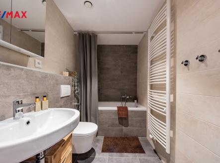 koupelna.jpg | Prodej bytu, 2+kk, 38 m²