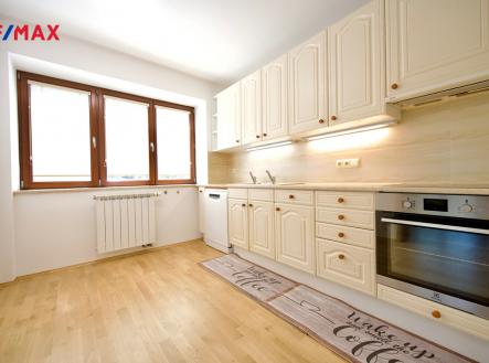 dsc-3197.jpeg | Pronájem bytu, 4+1, 90 m²
