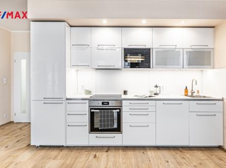p1517186-1.jpg | Prodej bytu, 3+kk, 86 m²