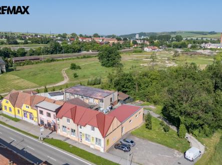 dji-20250615091041-0004-d.jpg | Prodej - dům/vila, 686 m²