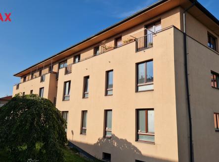 Pronájem bytu, 2+kk, 41 m² obrázek