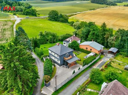 250623-dum-hradek-2.jpg | Prodej - dům/vila, 200 m²