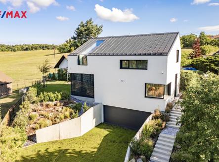 dji-20250723083545-0237-d.jpg | Prodej - dům/vila, 200 m²