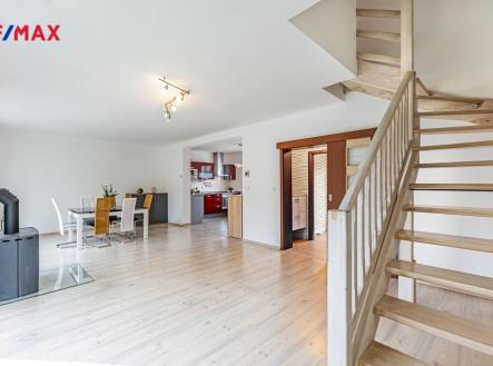 p1255797-vylepsene-nr.jpg | Pronájem - dům/vila, 107 m²