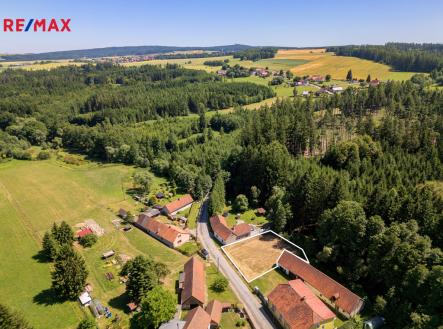 Prodej - pozemek pro bydlení, 552 m² obrázek