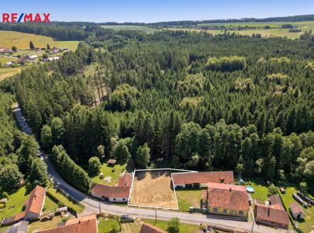 dolni-lhota-5.jpg | Prodej - pozemek pro bydlení, 552 m²