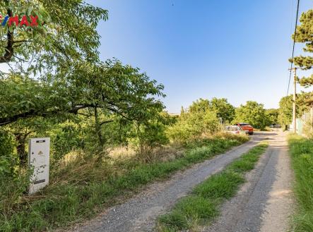 p1518586.jpg | Prodej - pozemek pro bydlení, 1 306 m²