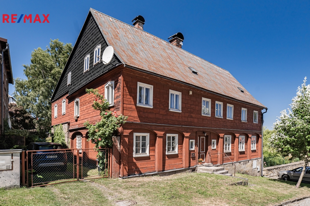 p1021774-1.jpg