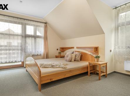 p1024545.jpg | Prodej - hotel, 1 200 m²