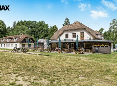 p1024402.jpg | Prodej - hotel, 1 200 m²