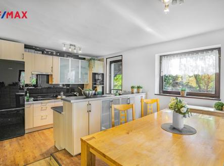 p1115165.jpg | Prodej - dům/vila, 339 m²