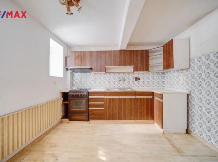 250911-dum-malvazinky-1.jpg | Prodej - dům/vila, 100 m²