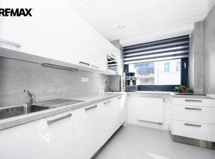 dsc-0129.jpg | Pronájem - kanceláře, 121 m²