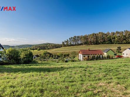 p1555671.jpg | Prodej - pozemek pro bydlení, 1 092 m²