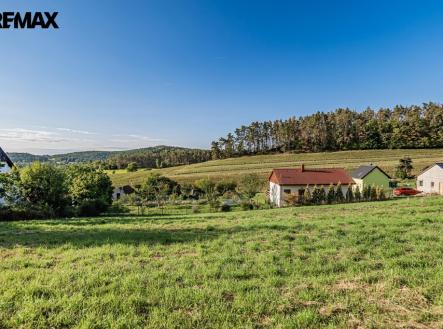 p1555671.jpg | Prodej - pozemek pro bydlení, 1 092 m²