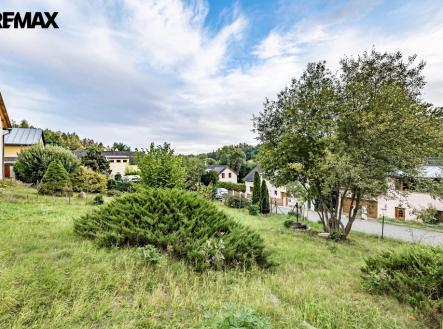 p1555910.jpg | Prodej - pozemek pro bydlení, 592 m²