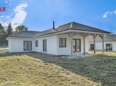 p1048040.jpg | Prodej - dům/vila, 130 m²