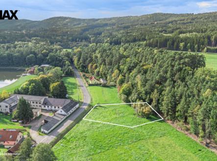 Prodej - pozemek pro bydlení, 1 907 m² obrázek