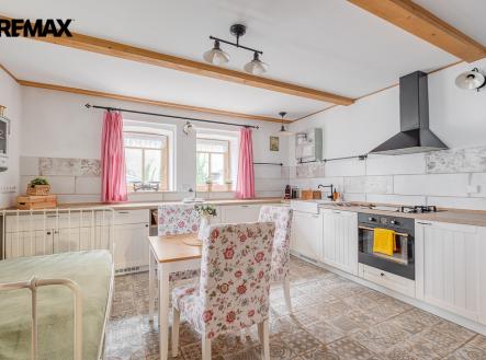250925-vratkov-8.jpg | Prodej - dům/vila, 130 m²
