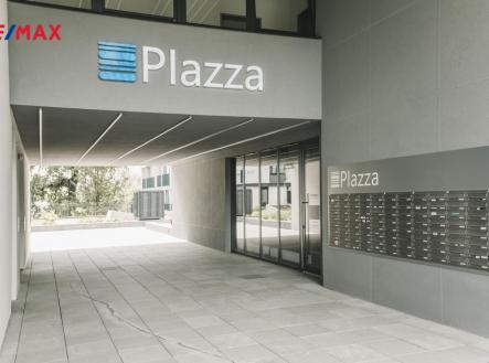 p1004928.jpg | Prodej - malý objekt/garáž