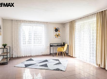 p1710022.jpg | Prodej - dům/vila, 500 m²