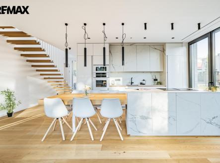 p1555270-1.jpg | Prodej - dům/vila, 177 m²