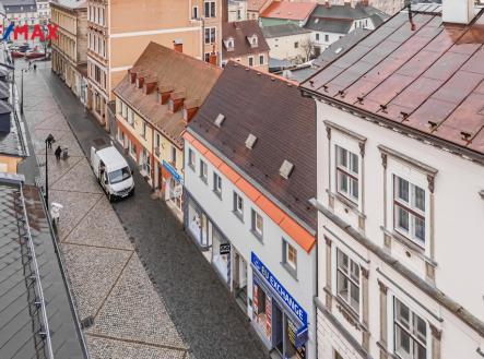 dji-20250128144934-0008-d-vylepsene-nr.jpg | Prodej - nájemní dům, 308 m²