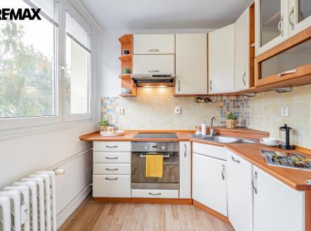 p1713609.jpg | Prodej bytu, 2+1, 60 m²