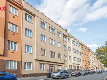 p1071861.jpg | Pronájem bytu, 2+1, 53 m²