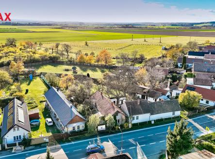 221030-zavadilka-2.jpg | Prodej - pozemek pro bydlení, 917 m²