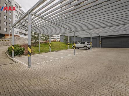 p1207110.jpg | Prodej - malý objekt/garáž